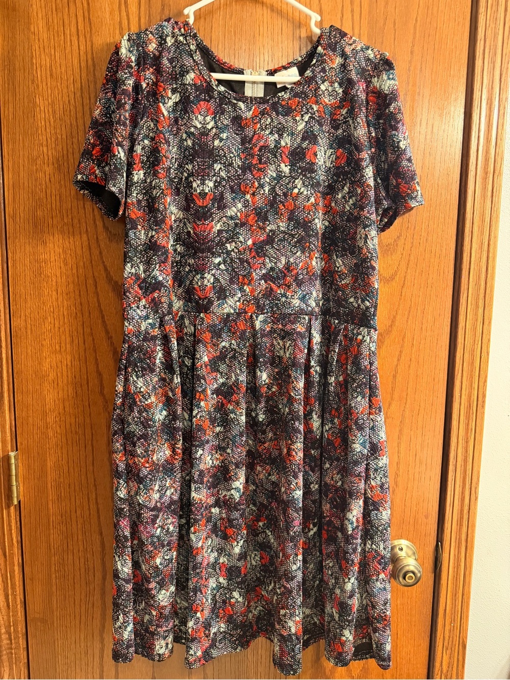 LuLaRoe Short Sleeve Floral Print Dress in Red, Purple, Black
